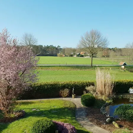 Farm stay Ferienbauernhof De Slaaphoeve